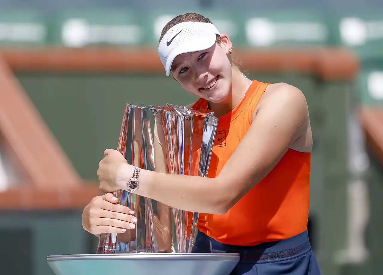 九游体育-关于莎拉波娃连续五场比赛得分超过败北，勇士挑战极限！的信息